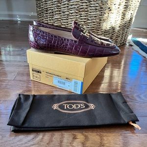 Authentic Tod’s Croc Embossed Loafers 40.5 - Worn Once!